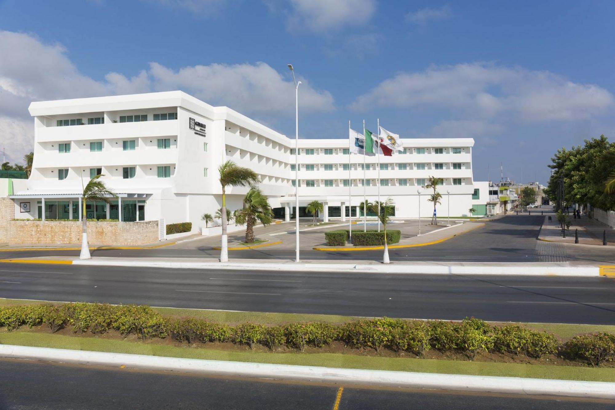 Отель Gamma Campeche Malecon Экстерьер фото
